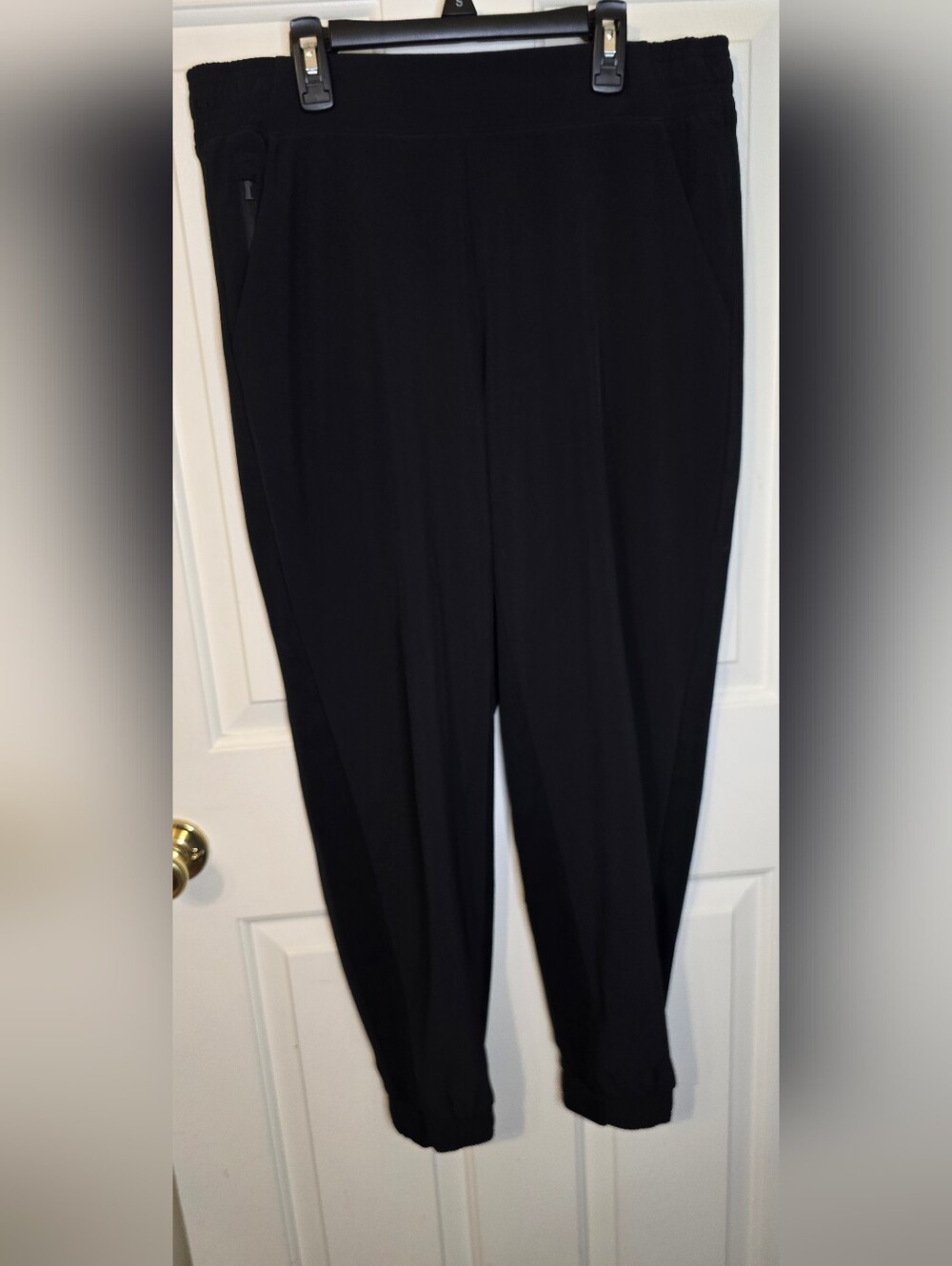 Athleta Textured Brooklyn Jogger Sz 12 BLACK Athleisure Travel Pant